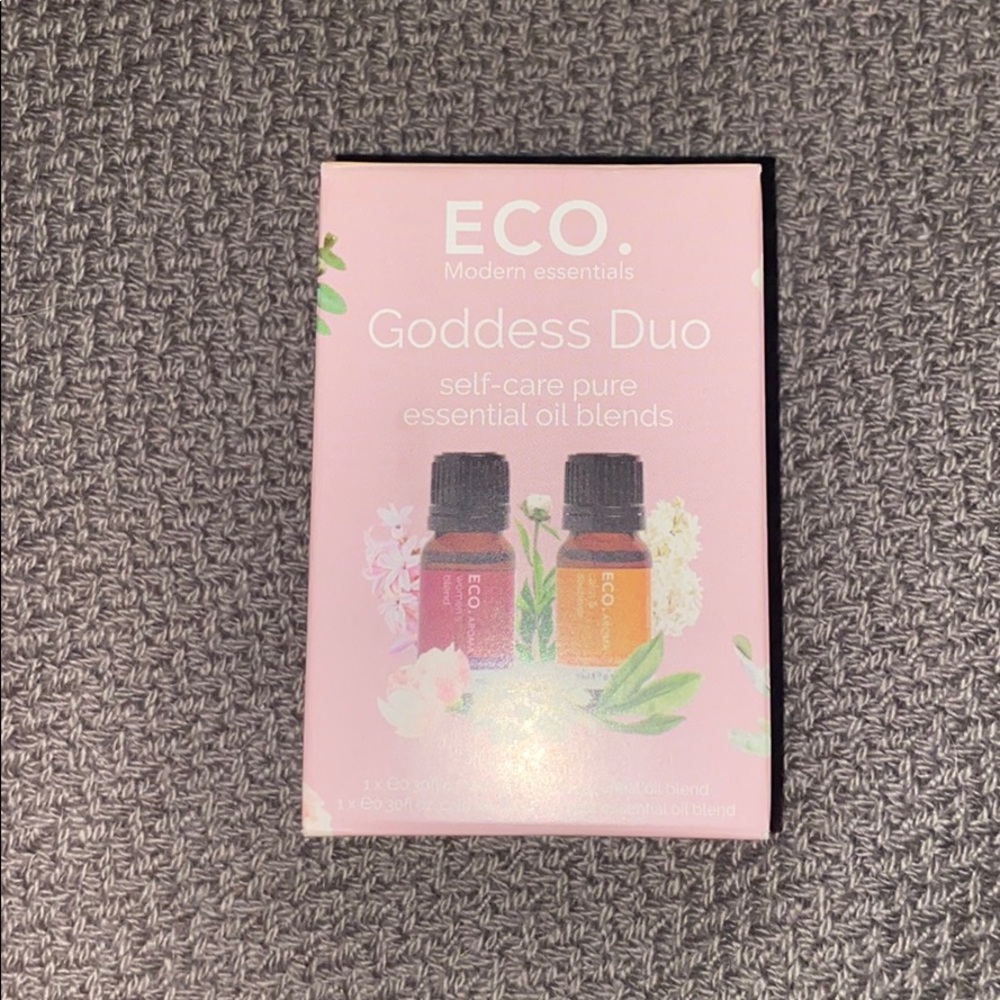 Essential oil duo